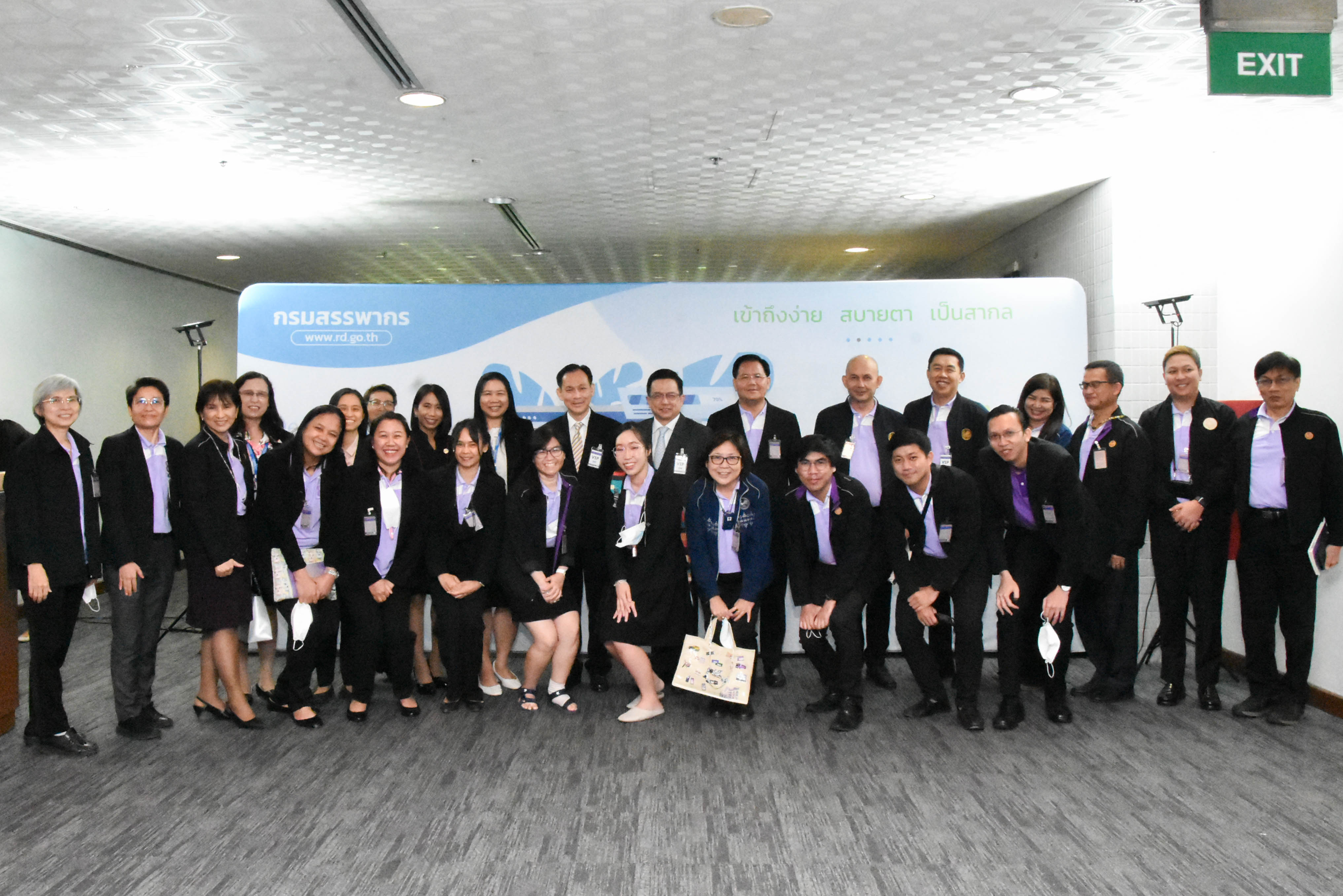 กรมการขนส่งทางบกเข้าเยี่ยมชมและศึกษาดูงาน