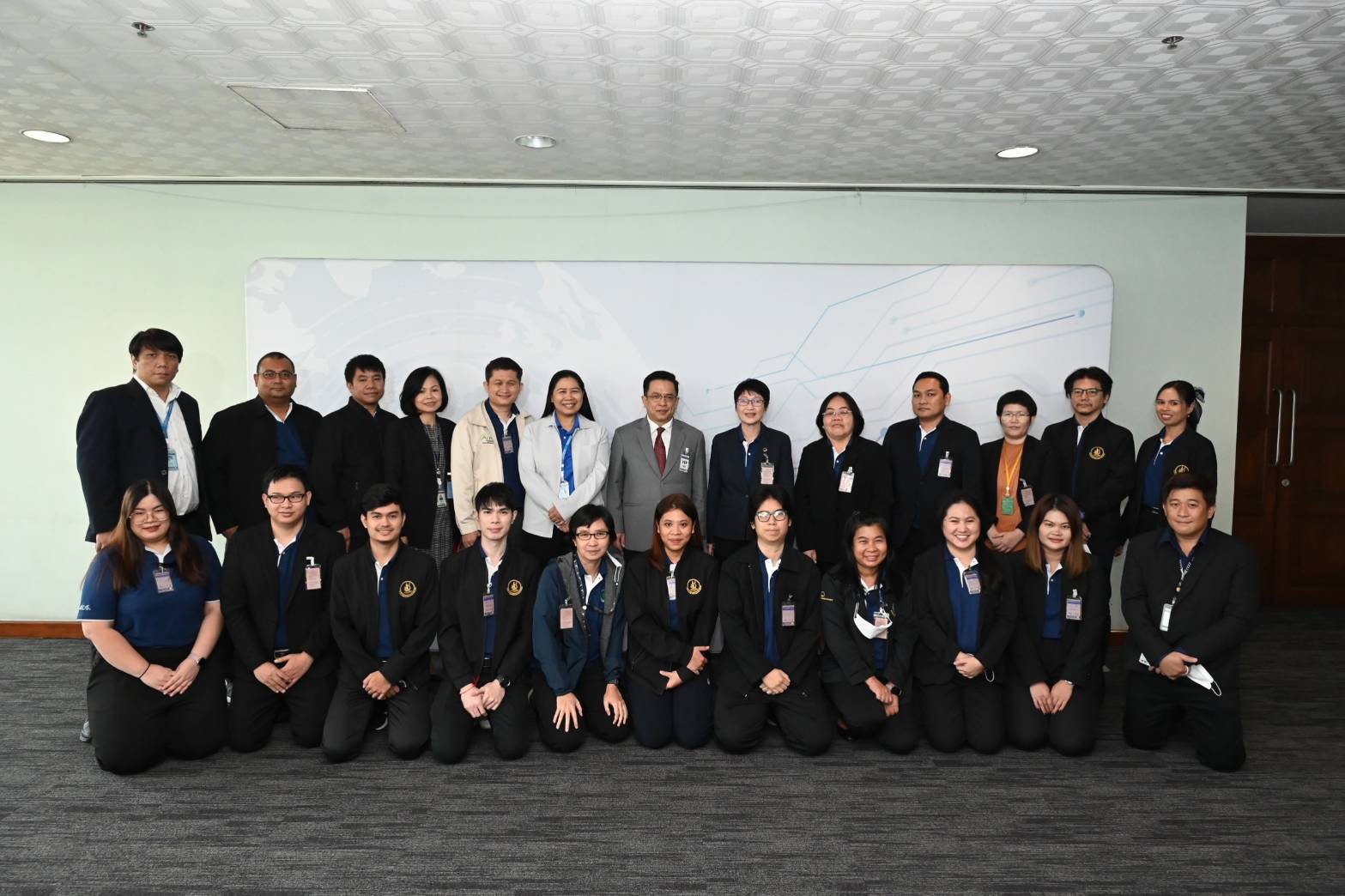 สำนักงานมาตรฐานสินค้าเกษตรและอาหารแห่งชาติเยี่ยมชมและศึกษาดูงานกรมสรรพากร