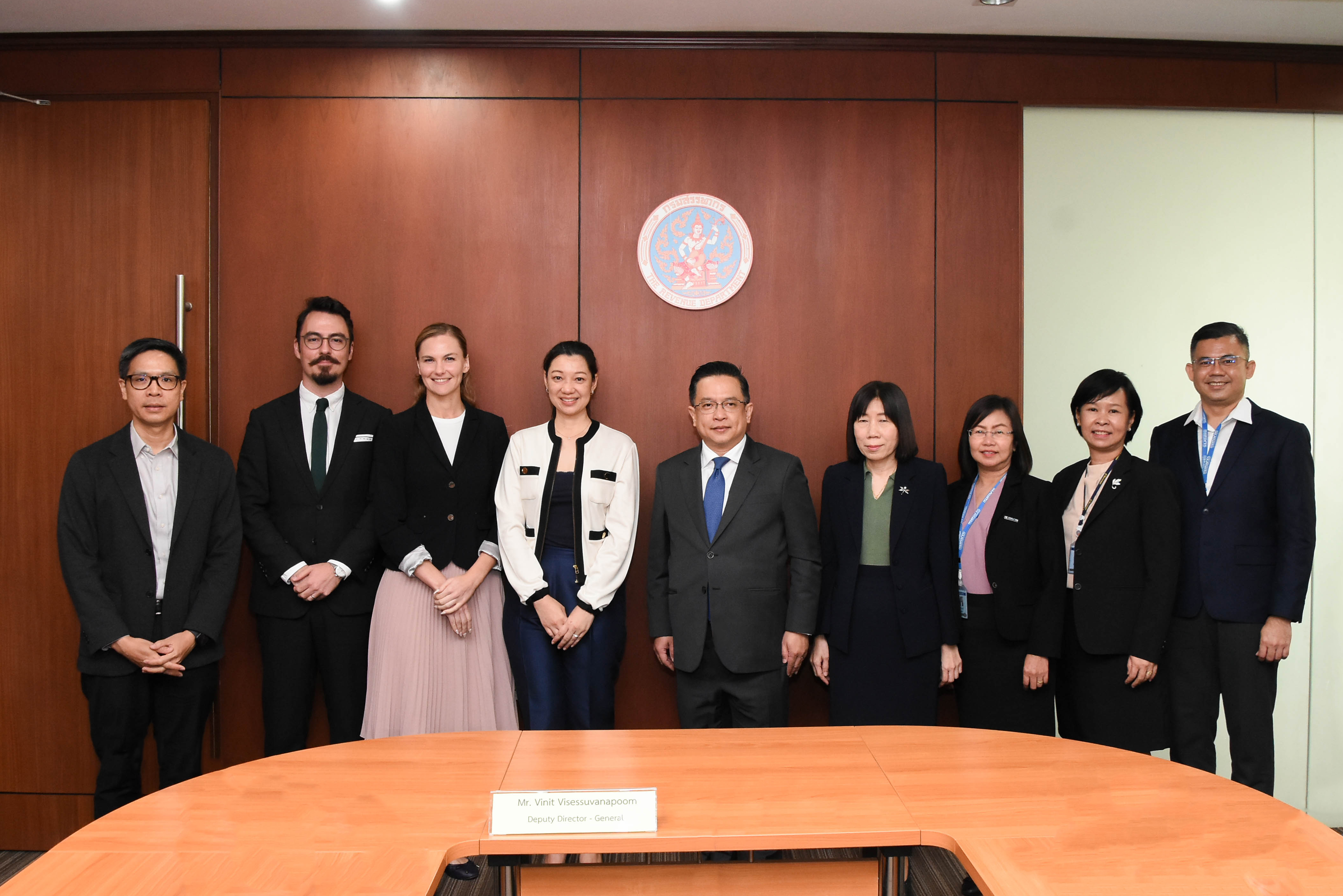กรมสรรพากรร่วมกับธนาคารพัฒนาเอเชีย (ADB) และ Behavioral Insights Team จัดประชุมทางวิชาการ เพื่อแลก เปลี่ยนความคิดเห็นภายใต้โครงการ Voluntary Tax Compliance