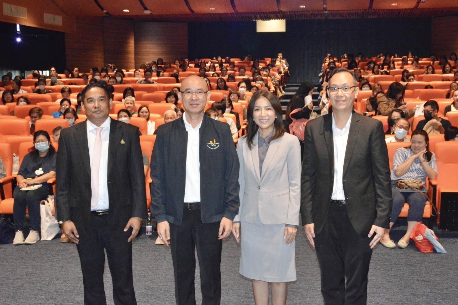 กรมสรรพากรจัดอบรมสัมมนาเชิงอภิปรายเรื่อง กลยุทธ์การจัดเก็บภาษีหัก ณ ที่จ่าย สำหรับผู้ประกอบการ