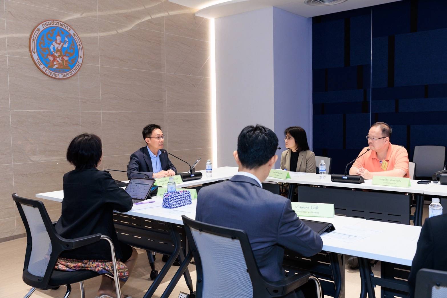 การประชุมหารือเพื่อผลักดันการทำธุรกรรมนิติบุคคลด้วยวิธีการทางอิเล็กทรอนิกส์ในงานบริการออนไลน์ของกรมสรรพากร