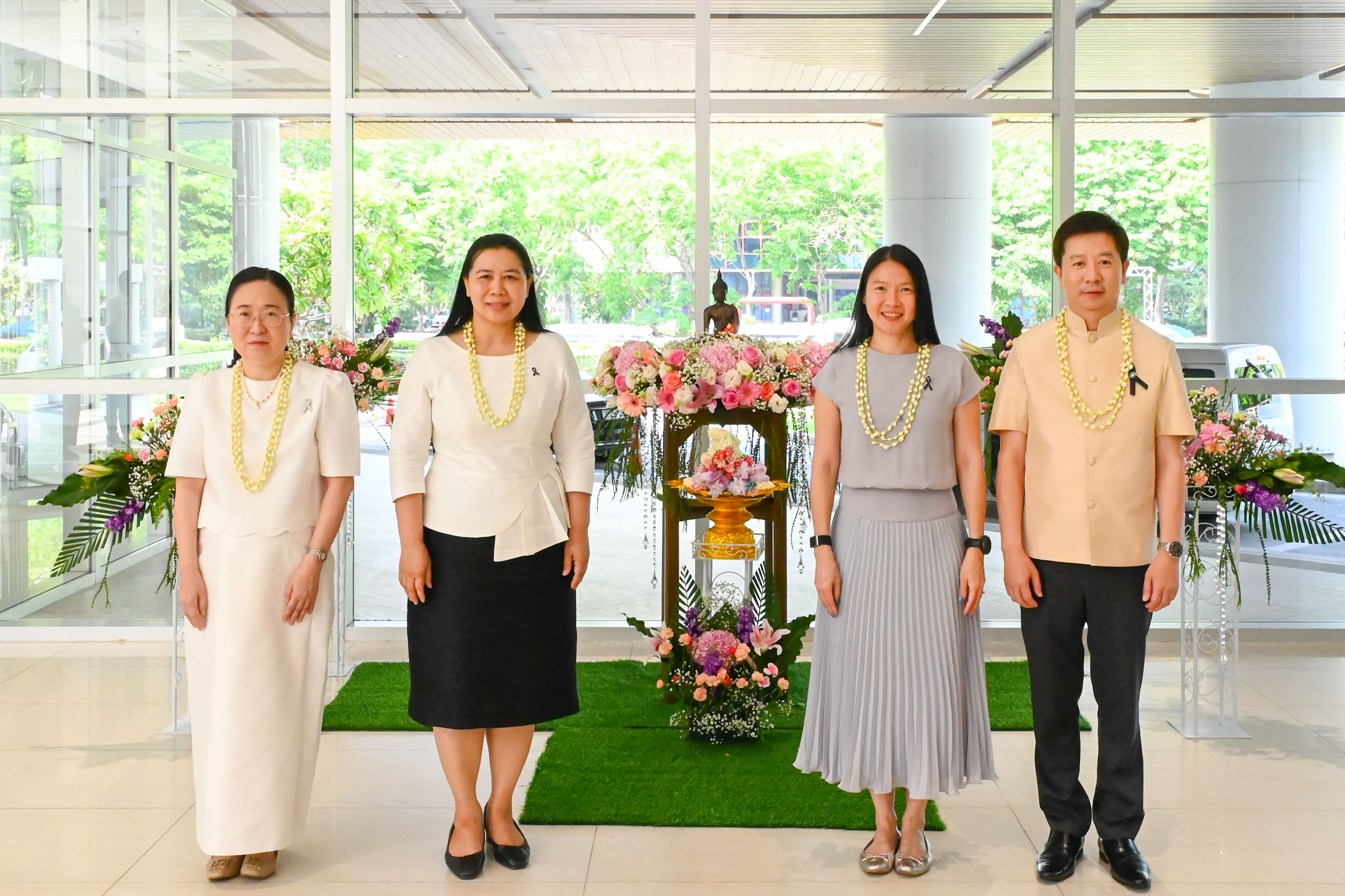กรมสรรพากรทำบุญและสรงน้ำพระพุทธรูปเนื่องในเทศกาลสงกรานต์ ประจำปี 2569