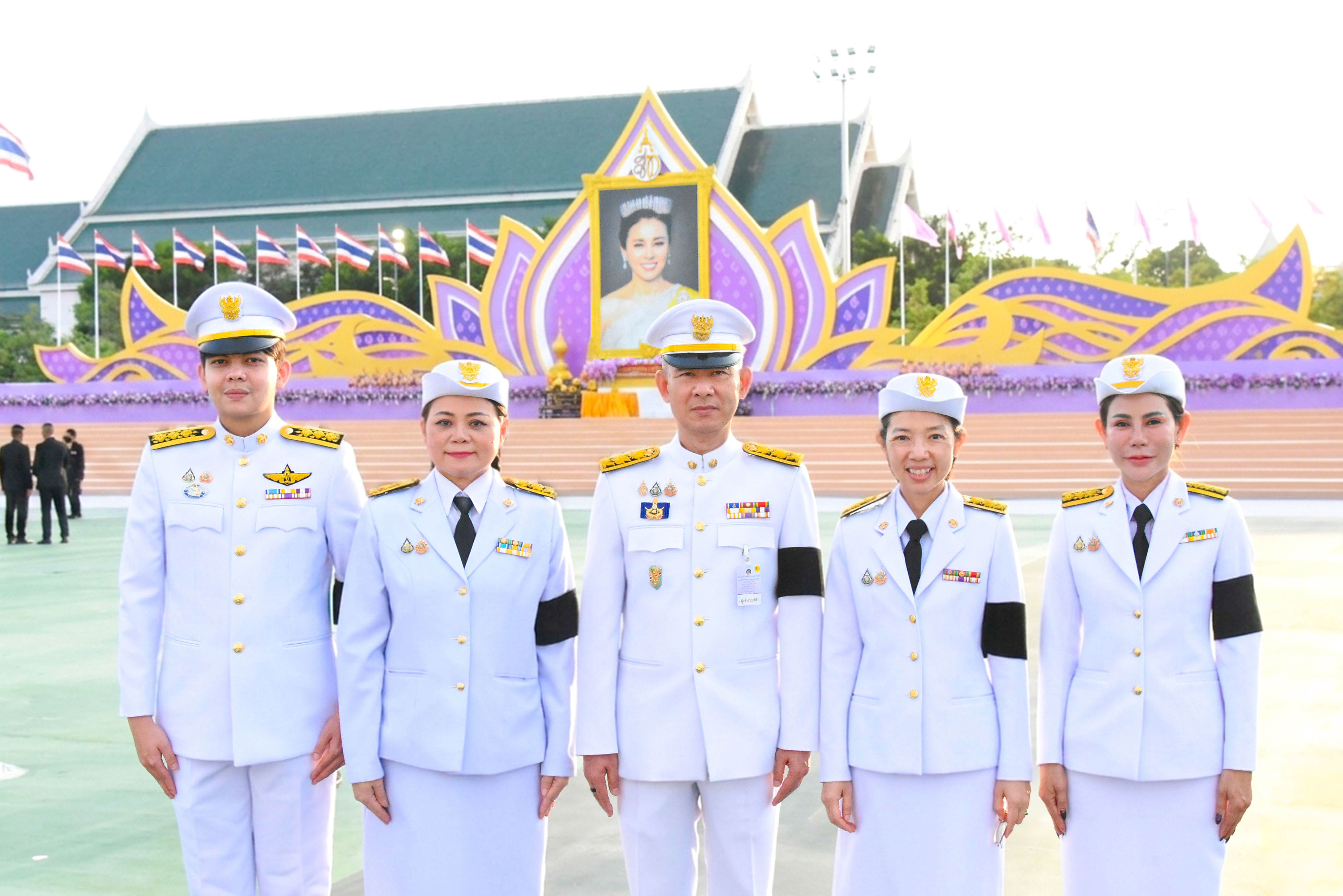 กรมสรรพากรร่วมพิธีจุดเทียนถวายพระพรชัยมงคล เนื่องในโอกาสพระราชพิธีมหามงคลเฉลิมพระชนมพรรษา 4 รอบ สมเด็จพระนางเจ้าสุทิดา พัชรสุธาพิมลลักษณ พระบรมราชินี 3 มิถุนายน 2569