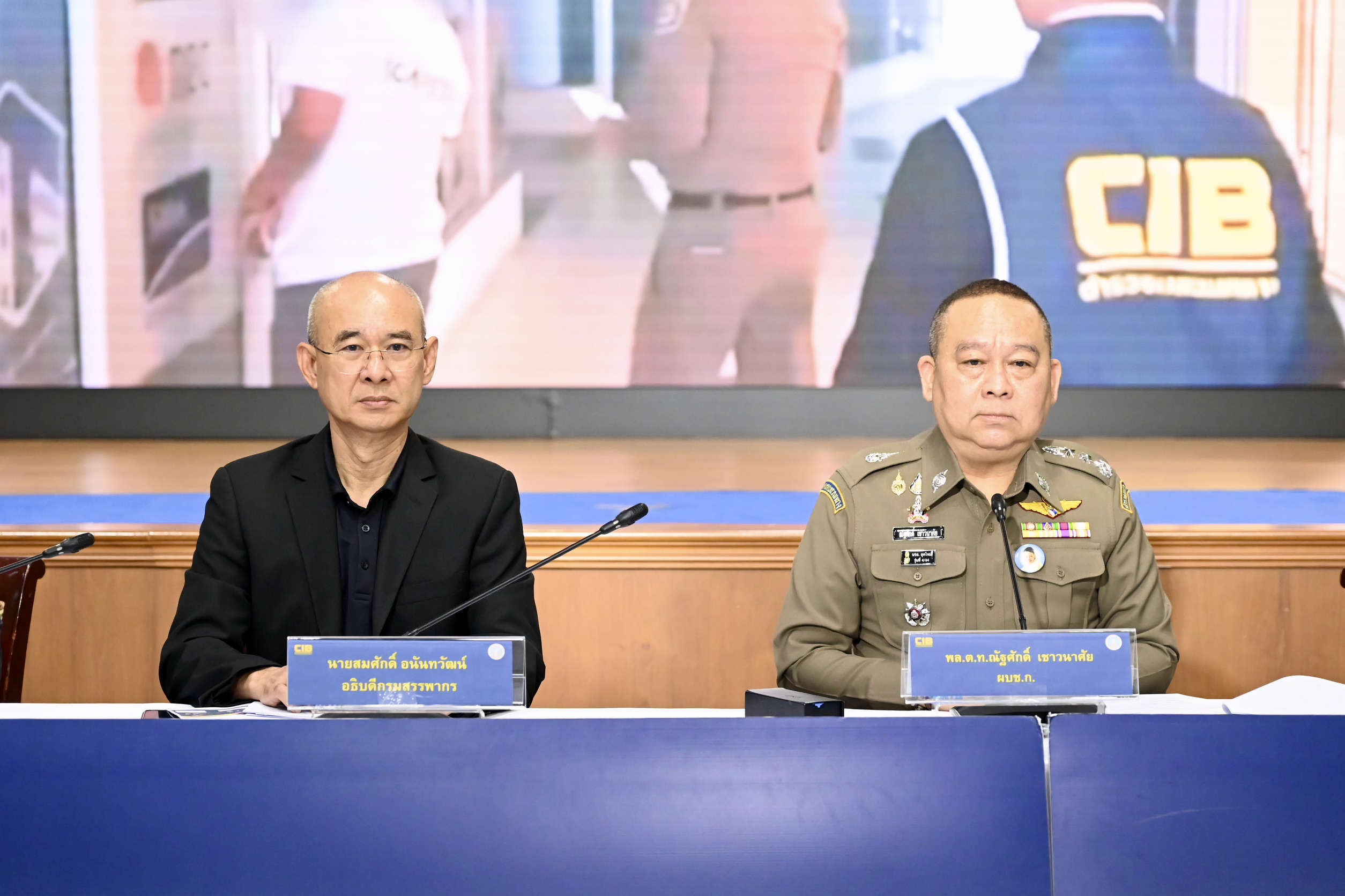 กรมสรรพากรร่วมมือกับ บก.ปอศ. บุกจับบริษัทที่ออกและใช้ใบกำกับภาษีที่ไม่ชอบด้วยกฎหมายมูลค่าความเสียหายกว่า 360 ล้านบาท