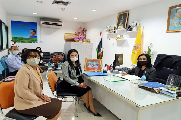 ท่านสมจิตร์ ฉันท์ทอง สรรพากรภาค 1 และ คณะฯ ตรวจเยี่ยม สำนักงานสรรพากรพื้นที่กรุงเทพมหานคร 5 และ สำนักงานสรรพากรพื้นที่สาขาในสังกัด เพื่อรับฟังปัญหา ให้คำแนะนำ และให้กำลังใจในการปฏิบัติงาน ของเจ้าหน้าที่ เมื่อวันที่ 9 กุมภาพันธ์ 2564