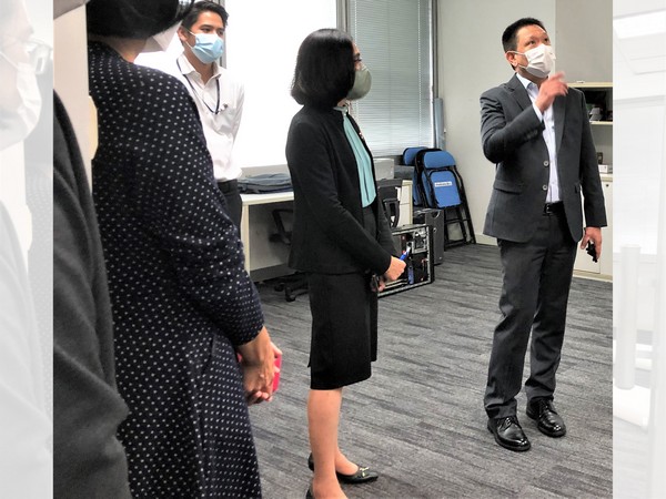 นายลวรณ แสงสนิท อธิบดีกรมสรรพากร และคณะฯ  เข้าตรวจเยี่ยมการปฏิบัติงานของสำนักงานสรรพากรภาค 1