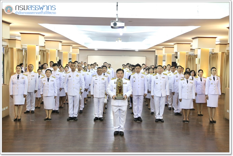 ประมวลภาพสมเด็จพระกนิษฐาธิราชเจ้า กรมสมเด็จพระเทพรัตนราชสุดา ฯ สยามบรมราชกุมารี พระราชทานพระพุทธสิรินธรเทพรัตน์มงคลภูวดลสันติ ให้แก่ผู้ว่าราชการจังหวัด 77 จังหวัด
