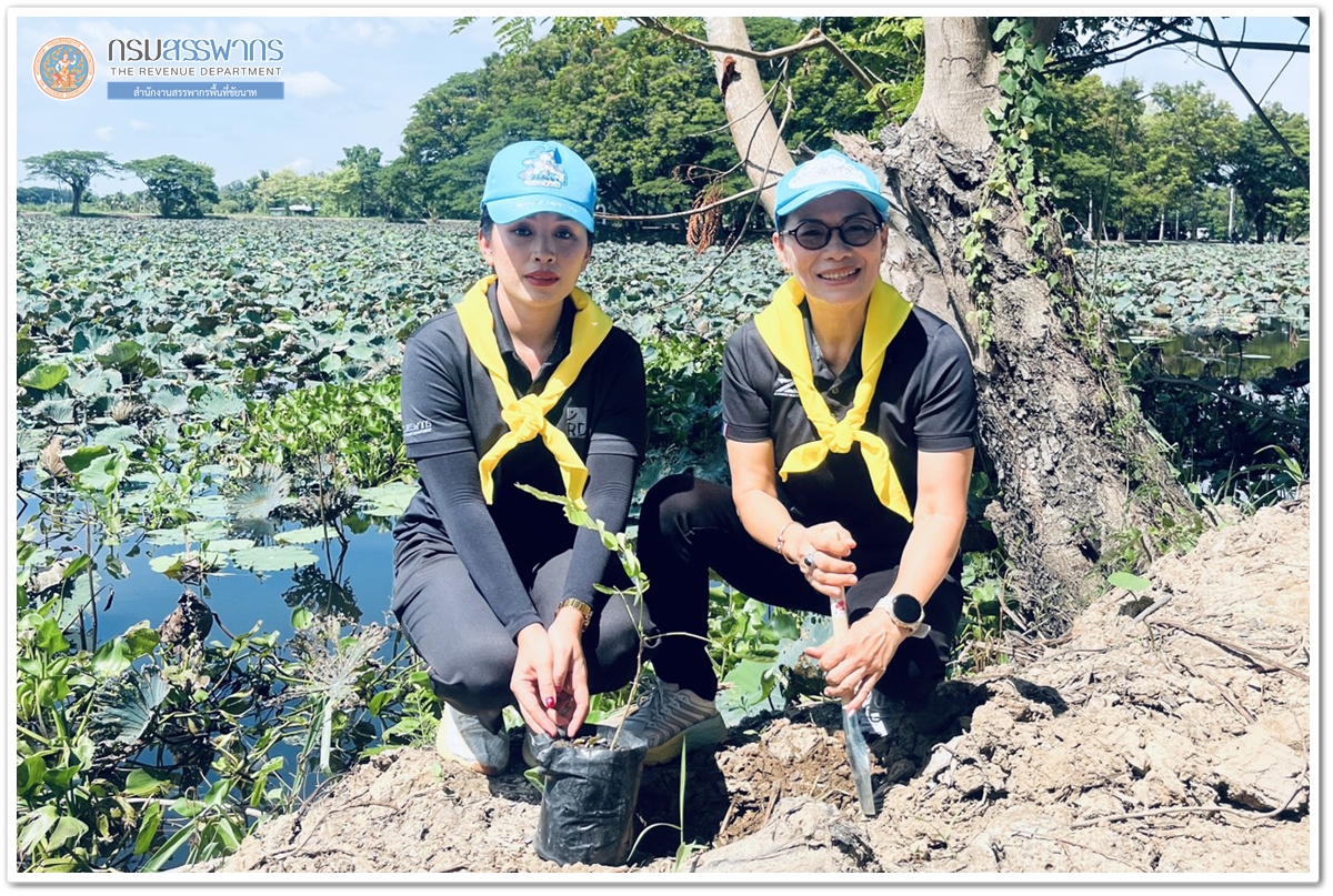 ประมวลภาพกิจกรรมจิตอาสาปรับปรุงภูมิทัศน์ และปลูกต้นไม้ เนื่องในโอกาสวันเฉลิมพระชนมพรรษา สมเด็จพระนางเจ้าฯ พระบรมราชินี 3 มิถุนายน 2569