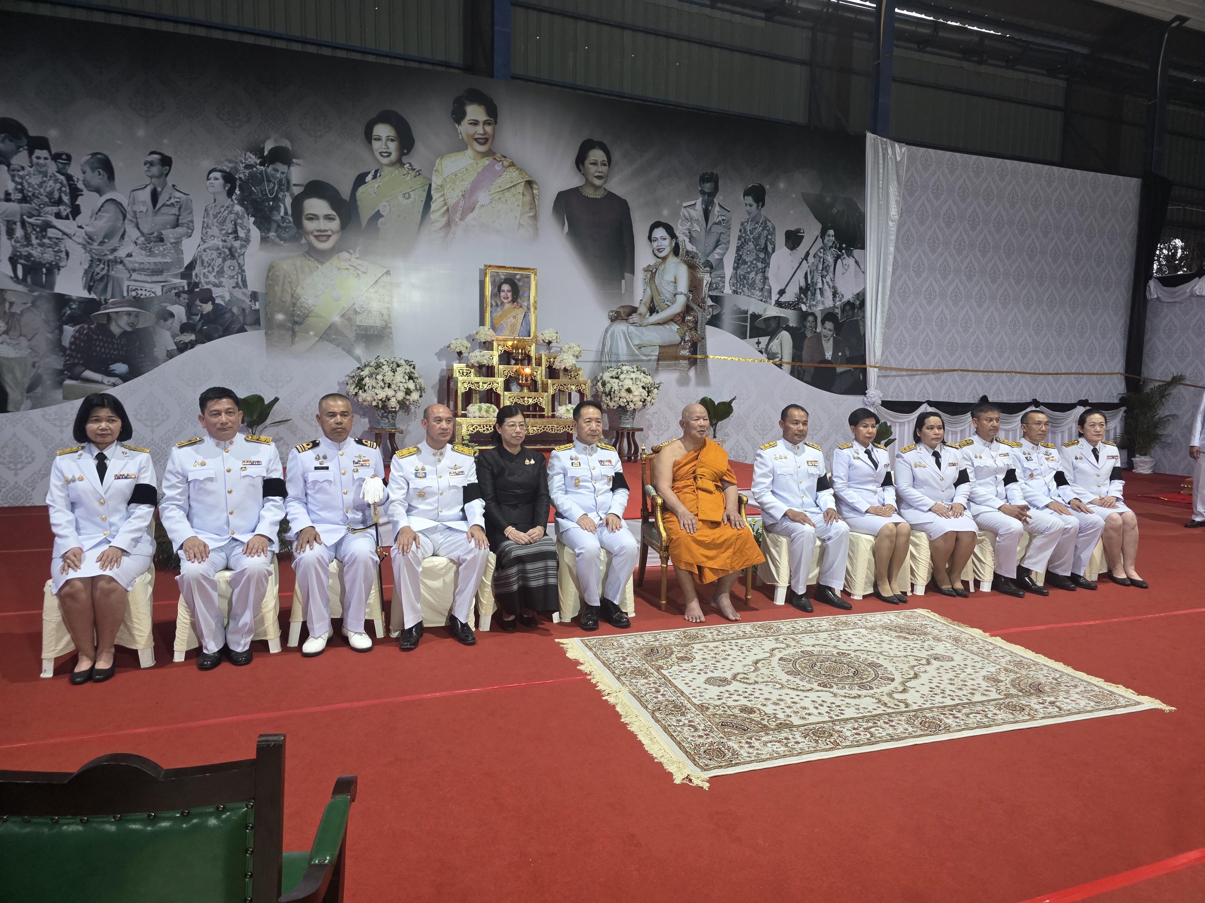 สำนักงานสรรพากรพื้นที่ชลบุรี 2 ร่วมพิธีบำเพ็ญกุศลปัญญาสมวาร (ครบ 50 วัน) เพื่ออุทิศถวายเป็นพระราชกุศล แด่สมเด็จพระนางเจ้าสิริกิติ์ พระบรมราชินีนาถ พระบรมราชชนนีพันปีหลวง