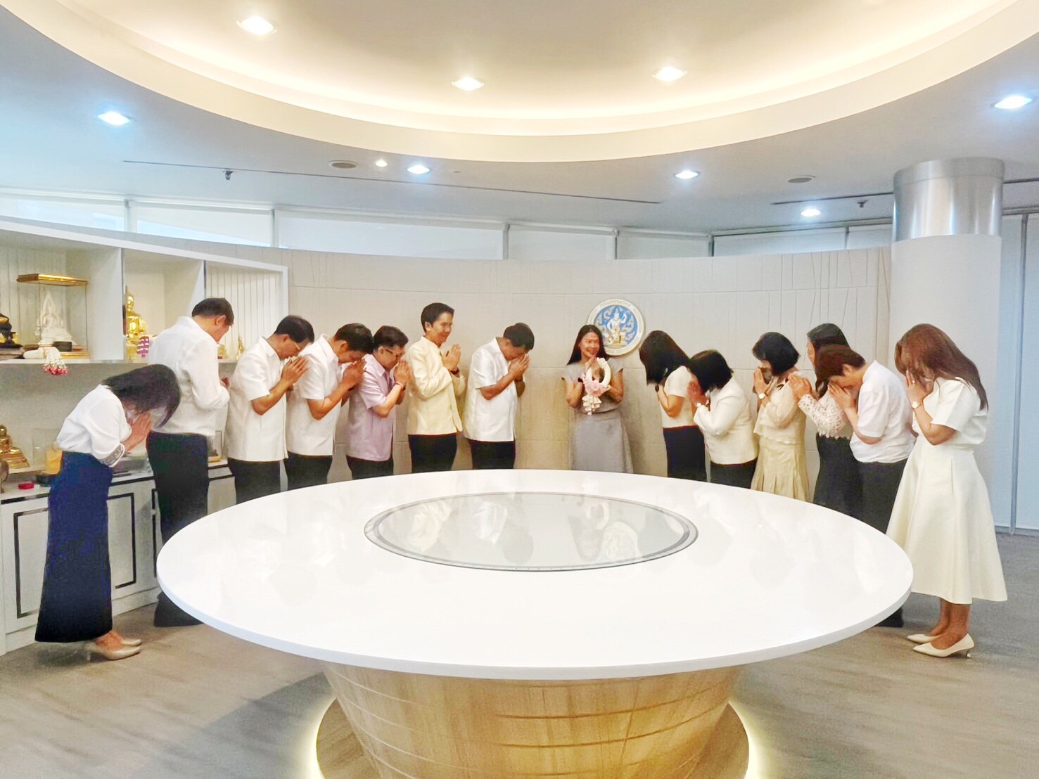 กรมสรรพากรทำบุญและสรงน้ำพระพุทธรูปเนื่องในเทศกาลสงกรานต์ ประจำปี 2569