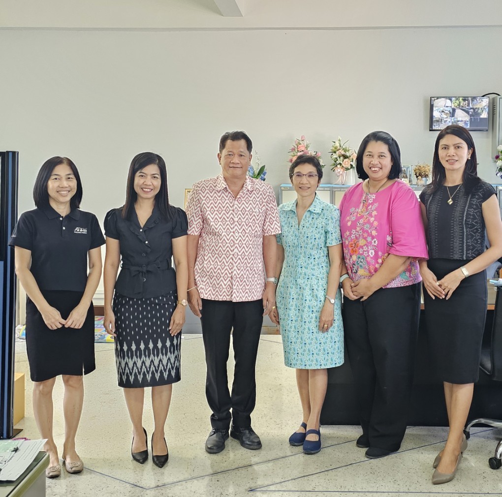 ตรวจเยี่ยมและให้กำลังใจเจ้าหน้าที่ผู้ปฏิบัติงาน ณ สำนักงานสรรพากรพื้นที่สาขาเมืองประจวบคีรีขันธ์