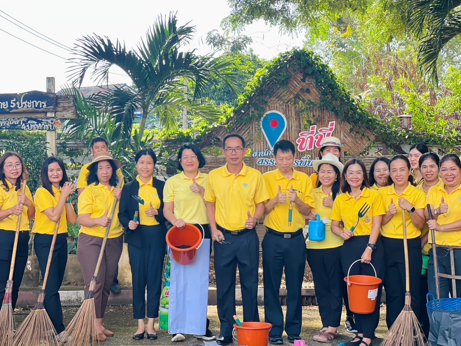 ท่านชินนิวัฒน์ มูลฐี สรรพากรพื้นที่น่าน ร่วมกิจกรรมวันรักต้นไม้ประจำปีของชาติ ประจำปี พ.ศ.๒๕๖๗