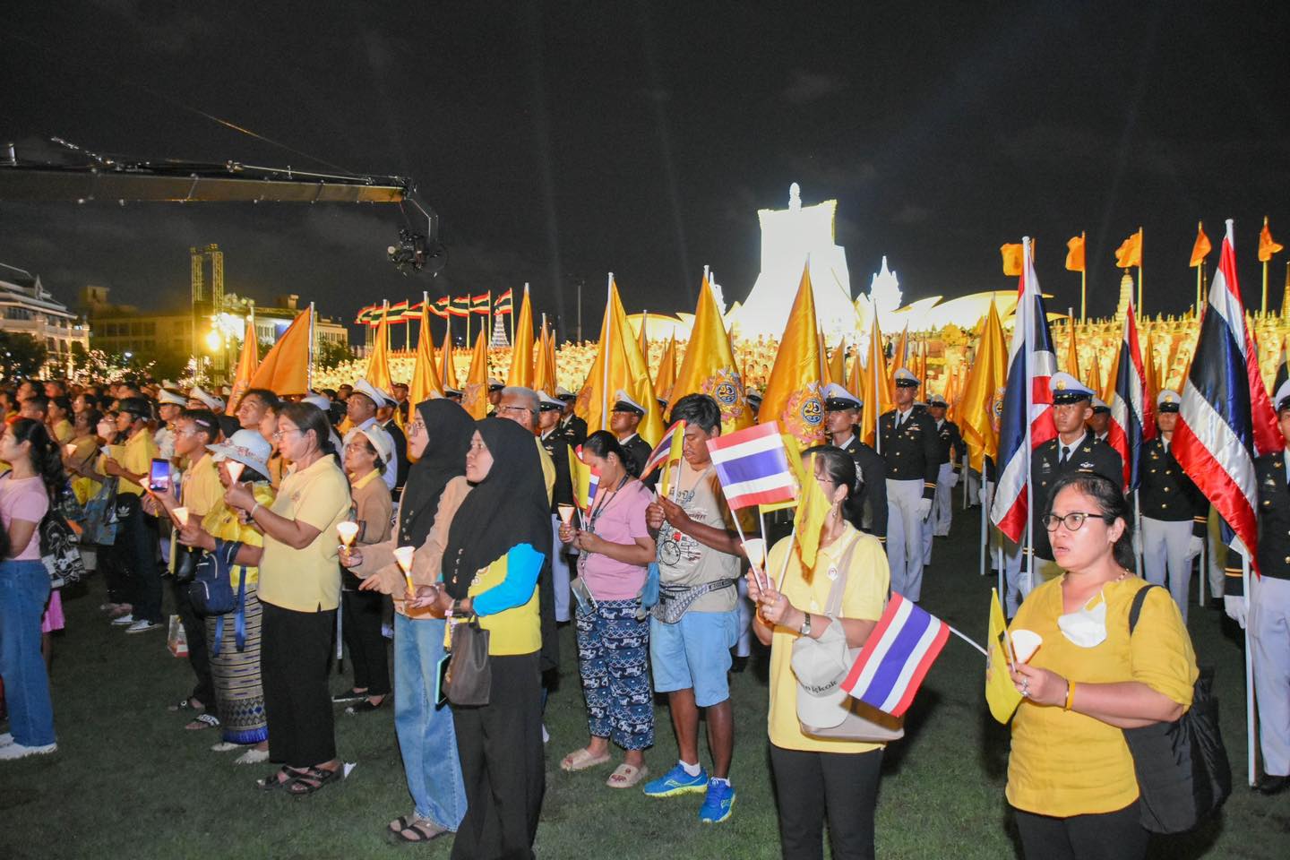กรมสรรพากรร่วมพิธีจุดเทียนถวายพระพรชัยมงคล เนื่องในโอกาสพระราชพิธีมหามงคลเฉลิมพระชนมพรรษาครบ 72 พรรษา 28 กรกฎาคม 2567