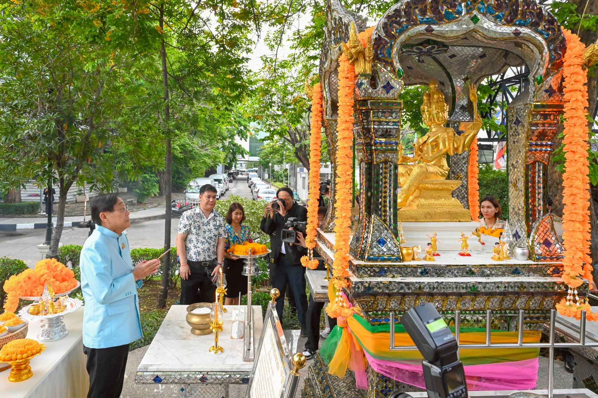 กรมสรรพากรร่วมแสดงความยินดีวันคล้ายวันสถาปนากระทรวงการคลัง ครบรอบปีที่ 150 และร่วมพิธีมอบรางวัลผู้ประพฤติปฏิบัติตนชอบด้วยความซื่อสัตย์สุจริต ประจำปีงบประมาณ พ.ศ. 2568