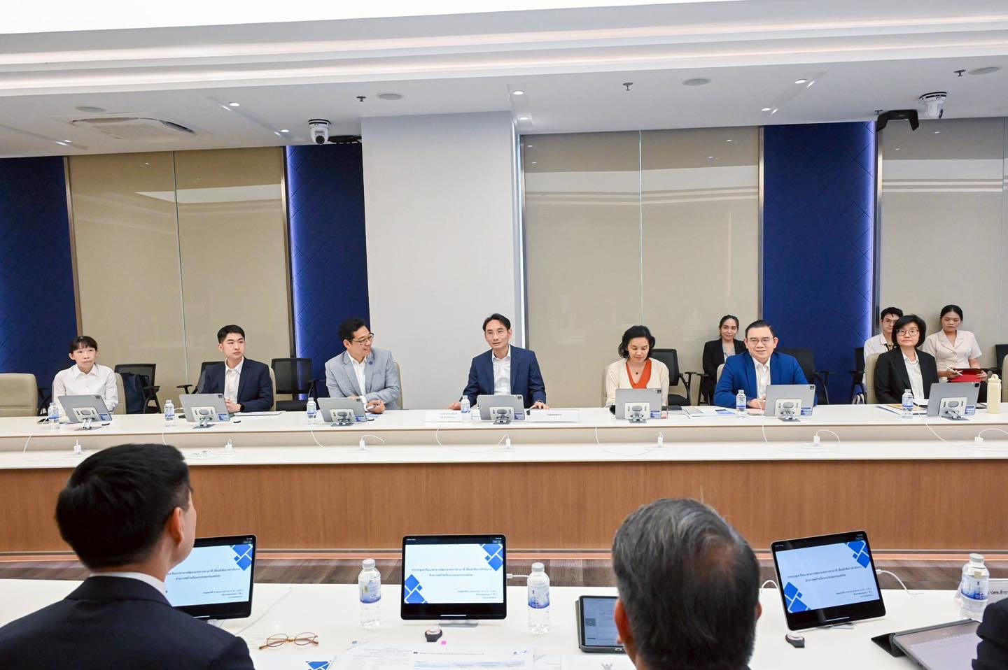 การประชุมหารือข้อเสนอสิทธิประโยชน์ทางภาษี ระหว่างกรมสรรพากรกับกรมการเปลี่ยนแปลงสภาพภูมิอากาศและสิ่งแวดล้อม และบริษัท ปตท.สำรวจและผลิตปิโตรเลียม จำกัด (มหาชน)