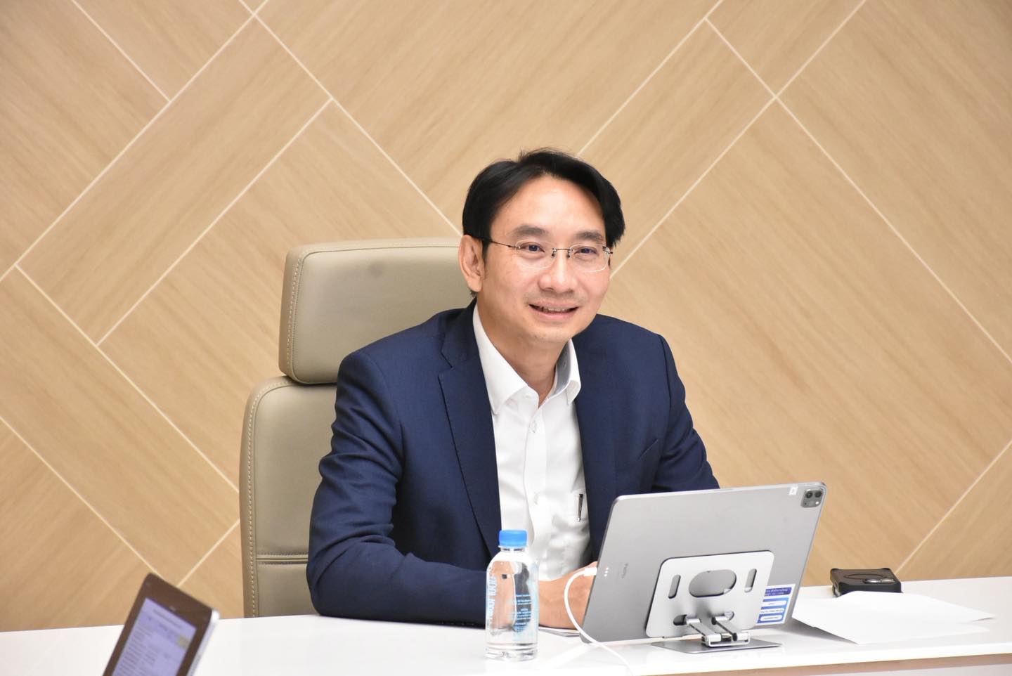 กรมสรรพากรประชุมหารือร่วมกับ กกร. เพื่อการพัฒนาการจัดเก็บภาษีและการให้บริการผู้เสียภาษี