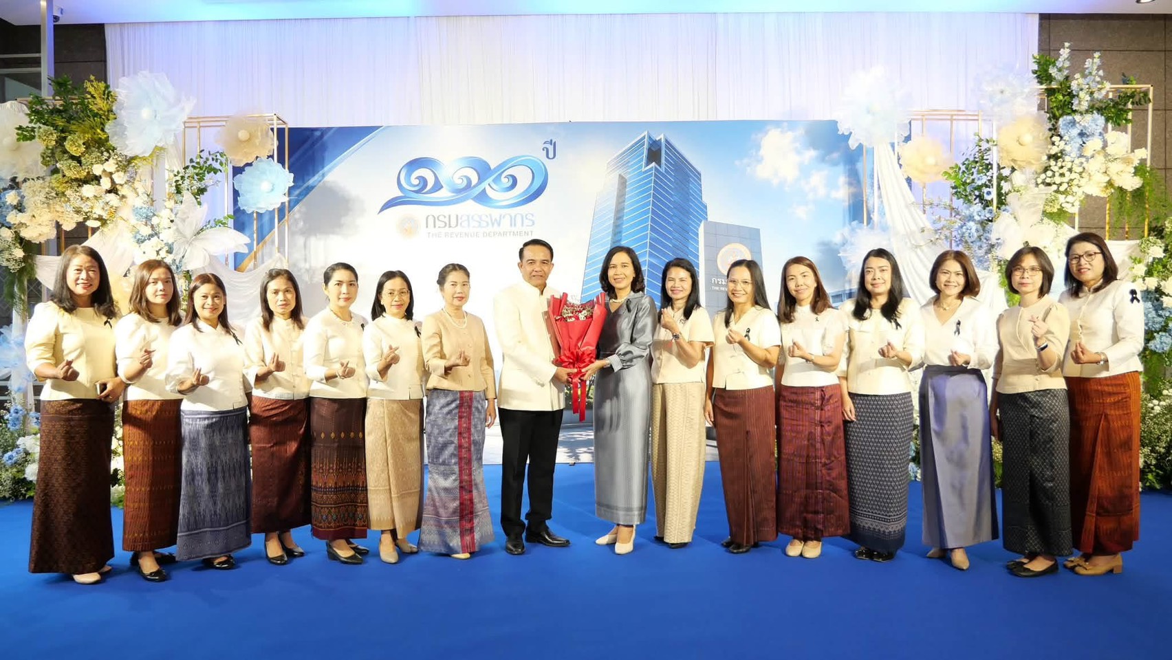 สำนักงานสรรพากรพื้นที่สุรินทร์ ร่วมงานวันคล้ายวันสถาปนากรมสรรพากร ครบรอบปีที่ 111