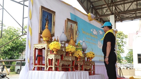 นายธนา เลียววิจักขณ์ สรรพากรพื้นที่ยโสธร มอบหมายให้ นางอารยา ศิลาวรรณ เจ้าพนักงานสรรพากรอาวุโส และเจ้าหน้าที่ในสังกัดสำนักงานสรรพากรพื้นที่ยโสธรเข้าร่วมกิจกรรมจิตอาสาพัฒนา เนื่องในวันสมเด็จพระนารายณ์มหาราช 