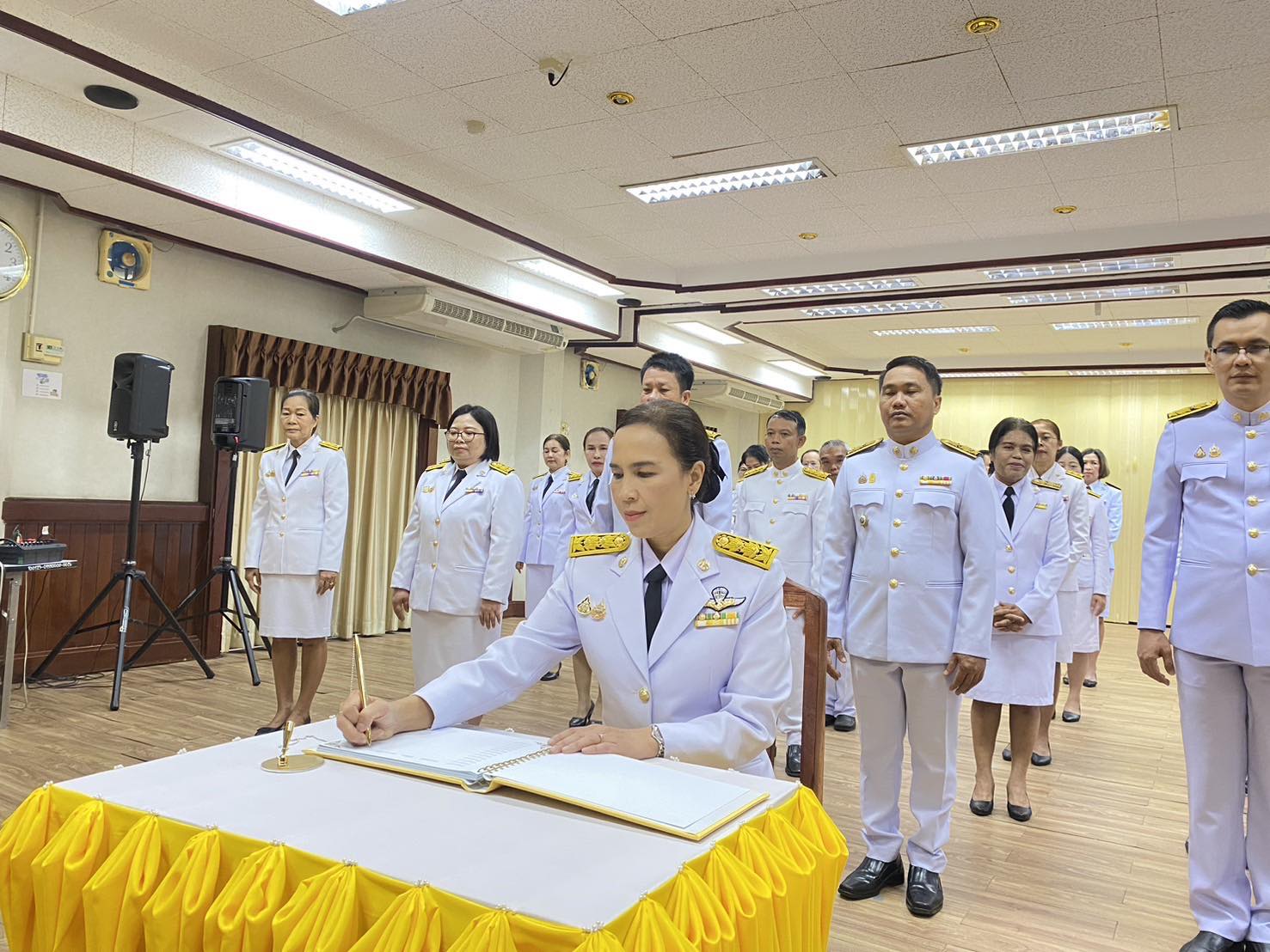นางเปรมฤดี  อุ่นจิตต สำนักงานสรรพากรพื้นที่ยโสธร เป็นประธานในพิธีถวายพระพรชัยมงคลพระบาทสมเด็จพระเจ้าอยู่หัว เนื่องในโอกาสวันเฉลิมพระชนมพรรษา 28 กรกฎาคม 2568