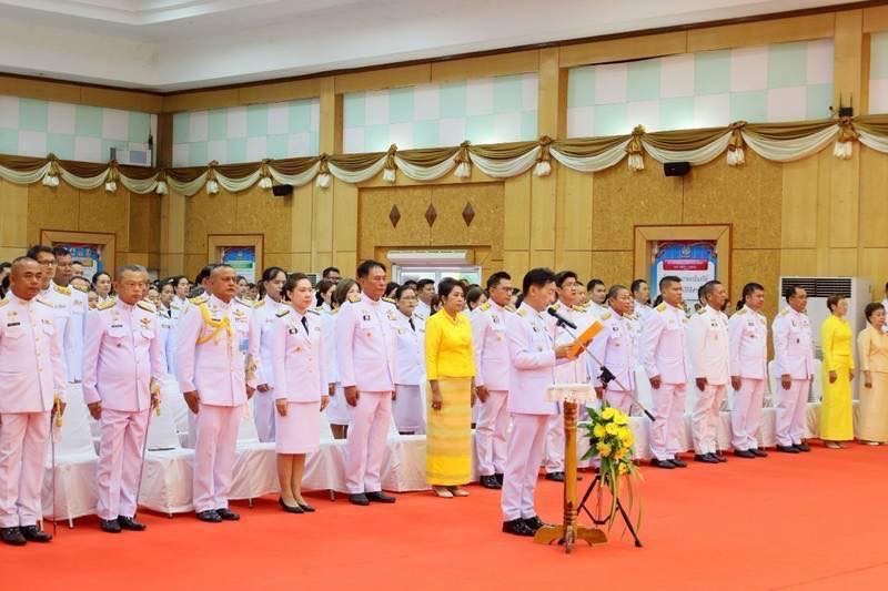วันจันทร์ที่ 28 กรกฎาคม สรรพากรพื้นที่ยโสธร เข้าร่วมพิธีเจริญพระพุทธมนต์และทำบุญตักบาตรถวายพระราชกุศลพระบาทสมเด็จพระเจ้าอยู่หัว 