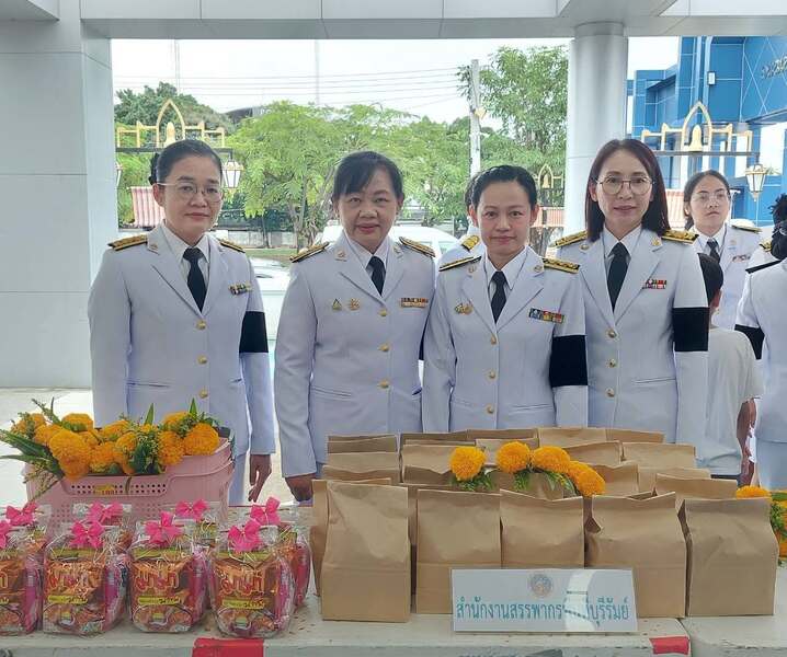พิธีสวดพระพุทธมนต์และทำบุญตักบาตรถวายพระราชกุศล เนื่องในวันคล้ายวันพระราชสมภพ สมเด็จพระนางเจ้าสิริกิติ์ พระบรมราชชนนีพันปีหลวง และวันแม่แห่งชาติ 12 สิงหาคม 2569