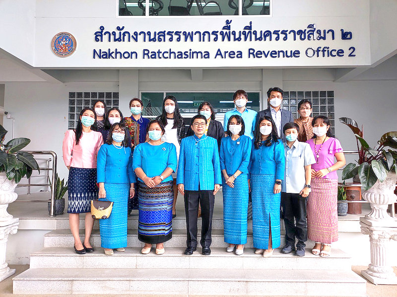 นายพิทยา สุราวุธ สรรพากรภาค 9 และคณะตรวจราชการ ตรวจราชการสำนักงานสรรพากรพื้นที่นครราชสีมา 2 และตรวจเยี่ยมสถานประกอบการในท้องที่