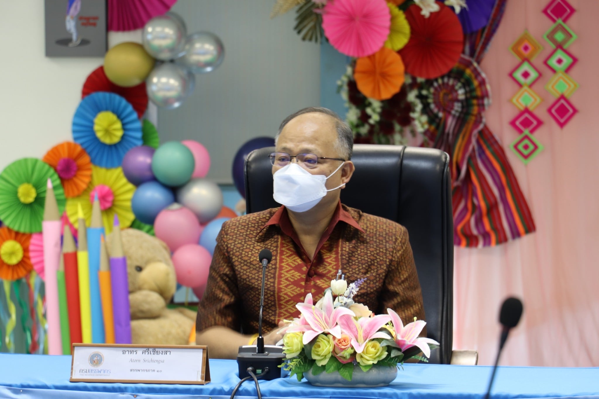 นายอาทร ศรีเชียงสา สรรพากรภาค 10 ตรวจเยี่ยมสำนักงานสรรพากรพื้นที่มหาสารคาม