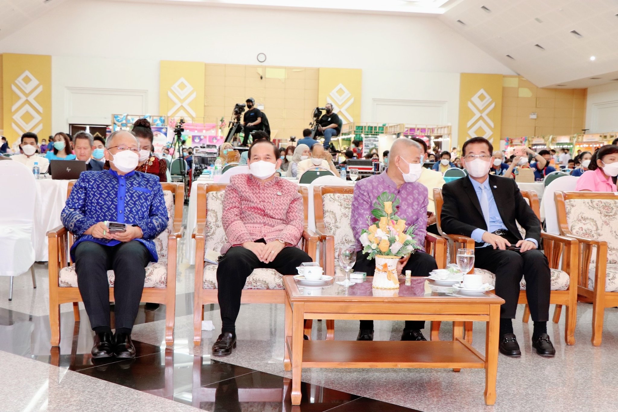 สำนักงานสรรพากรภาค 10 ร่วมนำเสนอผลงานด้านการส่งเสริมคุณธรรมของหน่วยงาน ในงานสมัชชาคุณธรรมและตลาดนัดคุณธรรมจังหวัดอุดรธานี ปีที่ 3 