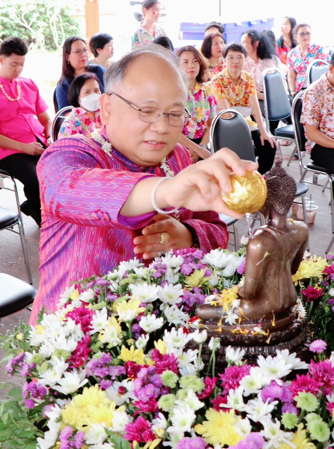 สำนักงานสรรพากรภาค 10 จัดกิจกรรมเนื่องในเทศกาล สงกรานต์ 2566