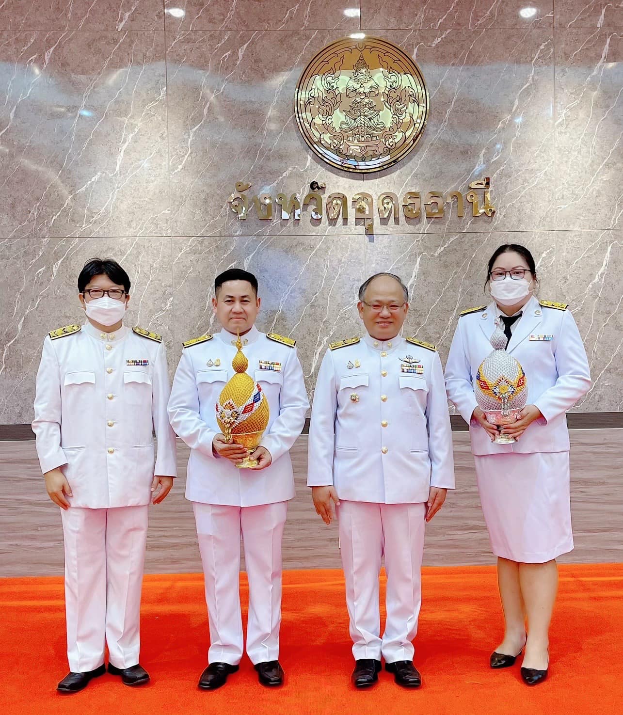 สรรพากรภาค 10 นำข้าราชการในสังกัด ร่วมพิธี และวางพุ่มทอง - พุ่มเงิน และจุดเทียนชัยถวายพระพรชัยมงคล 28 กรกฎาคม 2566