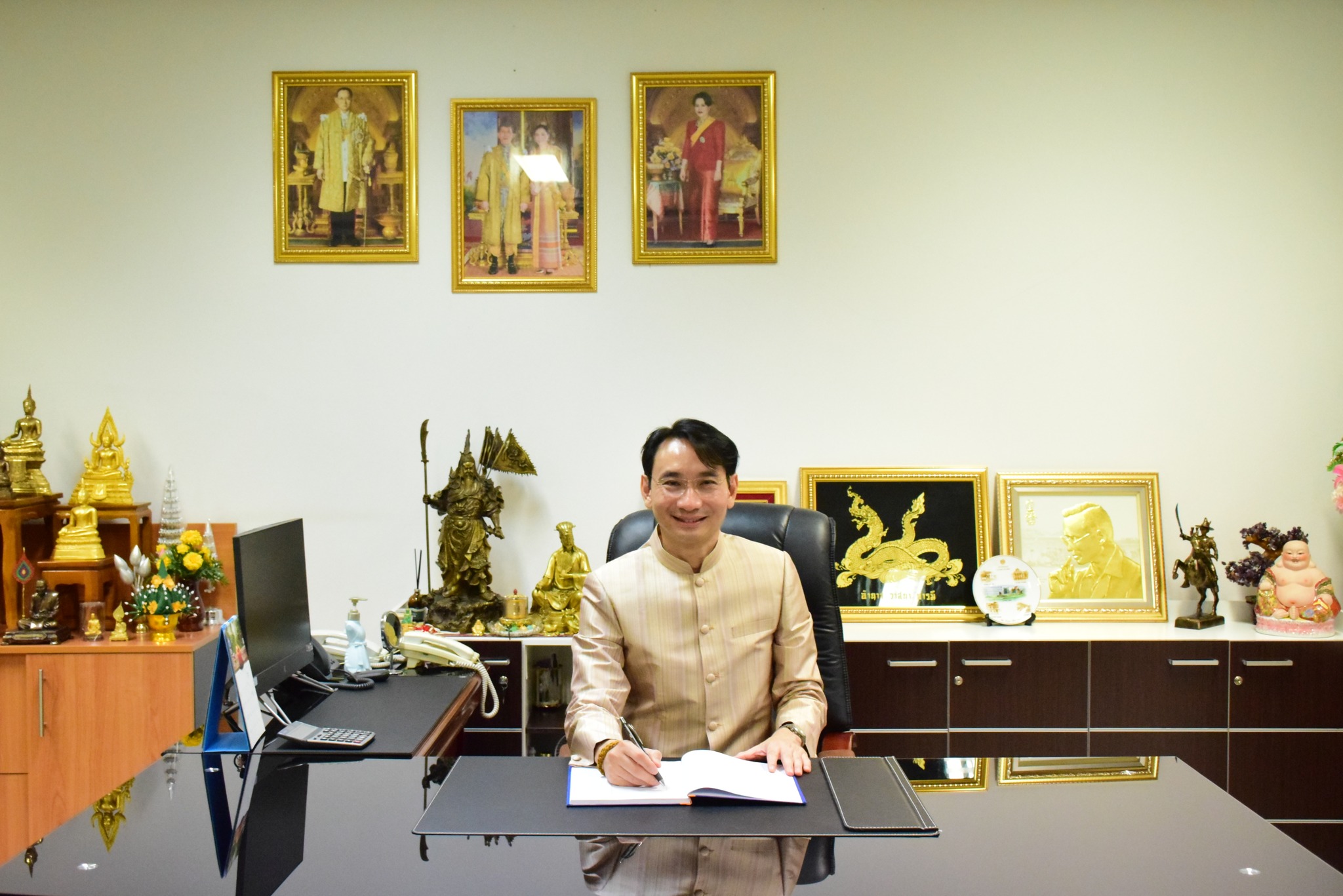 อธิบดีกรมสรรพากรตรวจเยี่ยม สำนักงานสรรพากรภาค10 และหน่วยงานในสังกัด 