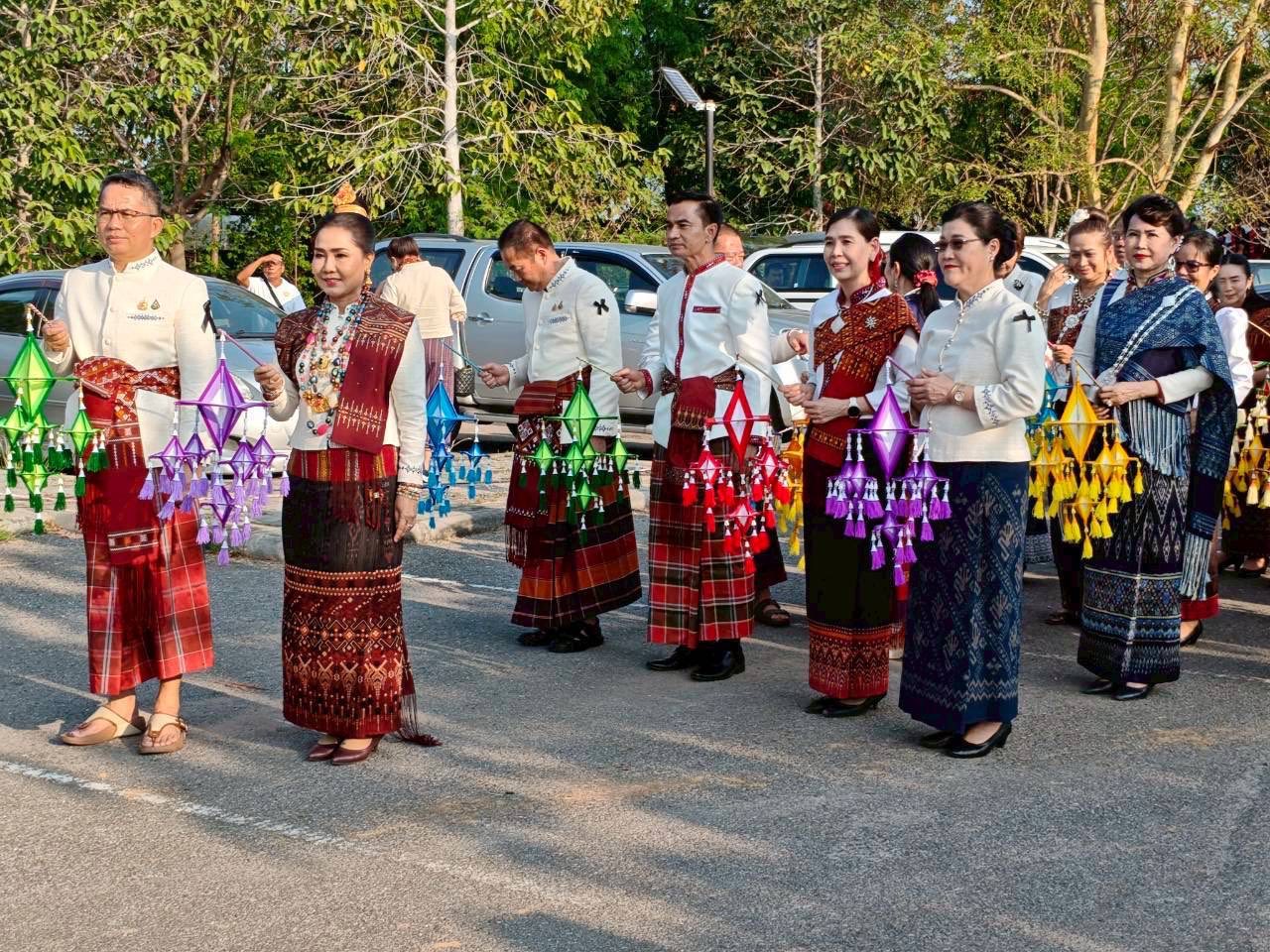 งาน เทศกาล “มาฆปูรณมีบูชา” ทะเลธุงอีสาน จังหวัดกาฬสินธุ์ ประจำปี 2569 ระหว่างวันที่ 28 กุมภาพันธ์ 2569 ถึง 9 มีนาคม 2569 เพื่อถวายธุงเป็นพุทธบูชาแก่องค์พระธาตุยาคูฯ