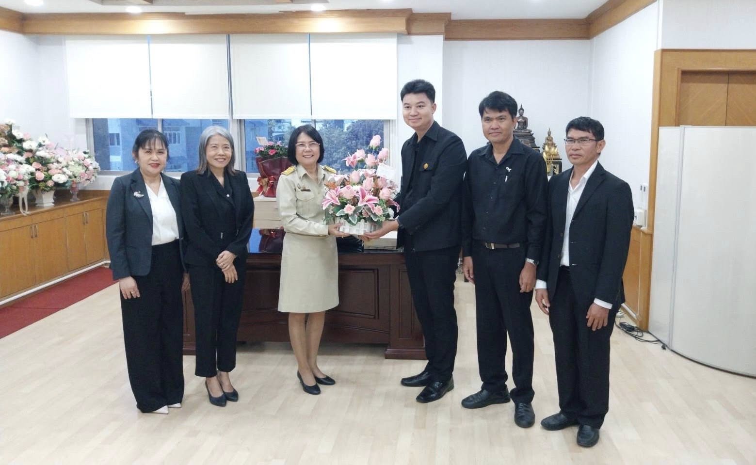 สำนักงานสรรพากรพื้นที่หนองบัวลำภู ร่วมต้อนรับและแสดงความยินดีกับท่านสรรพากรภาค 10 ในโอกาสเข้ารับตำแหน่ง