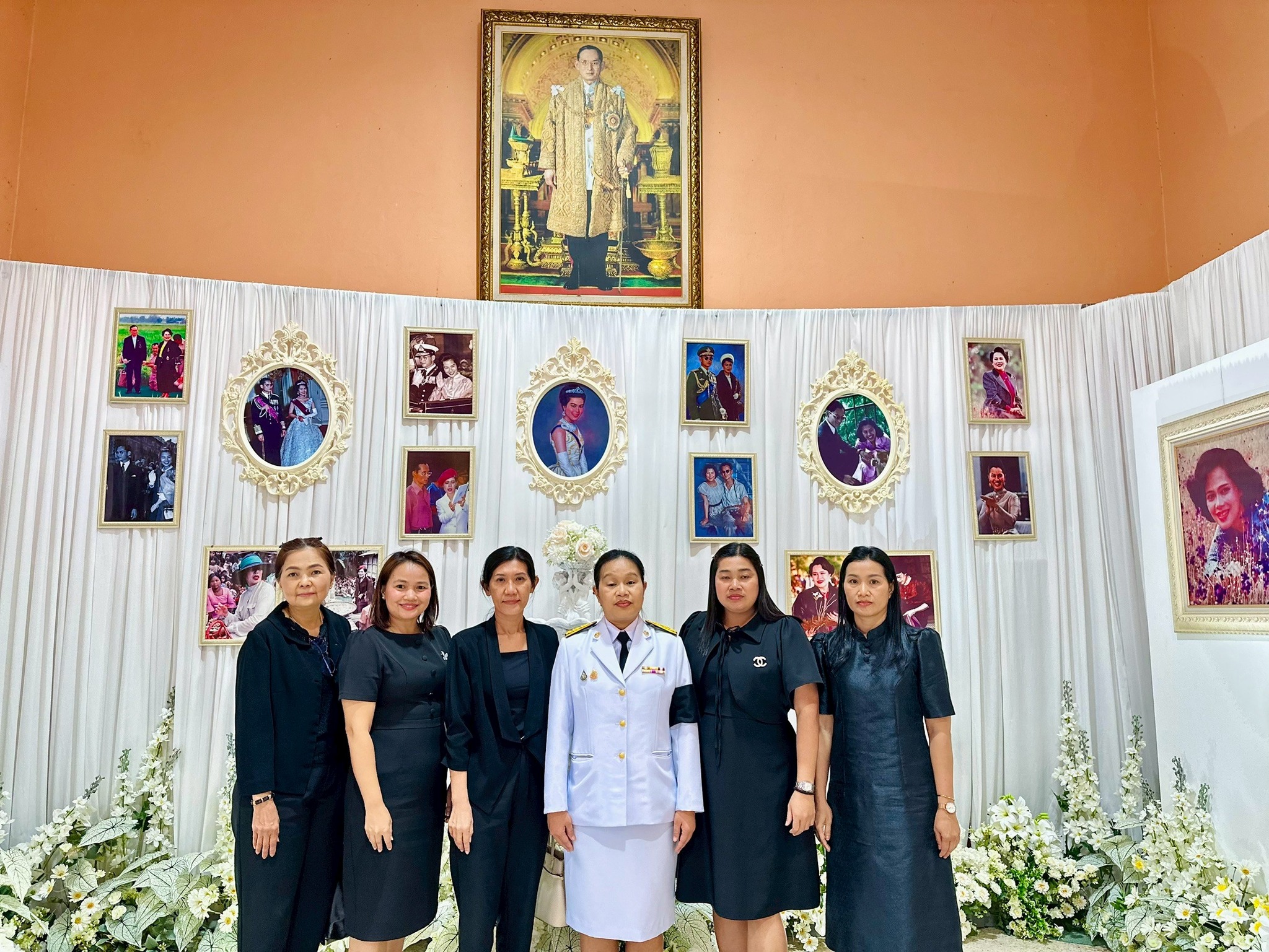 พิธีบำเพ็ญกุศลในวาระครบ 50 วัน ​​​​​​​(ปัญญาสมวาร) เพื่ออุทิศถวายพระราชกุศลแด่สมเด็จพระนางเจ้าสิริกิต์ พระบรมราชินีนาถ พระบรมราชชนนีพันปีหลวง