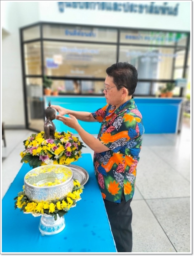 สำนักงานสรรพากรพื้นที่ชุมพร จัดกิจกรรมงานเทศกาลสงกรานต์ พ.ศ. ๒๕๖๖