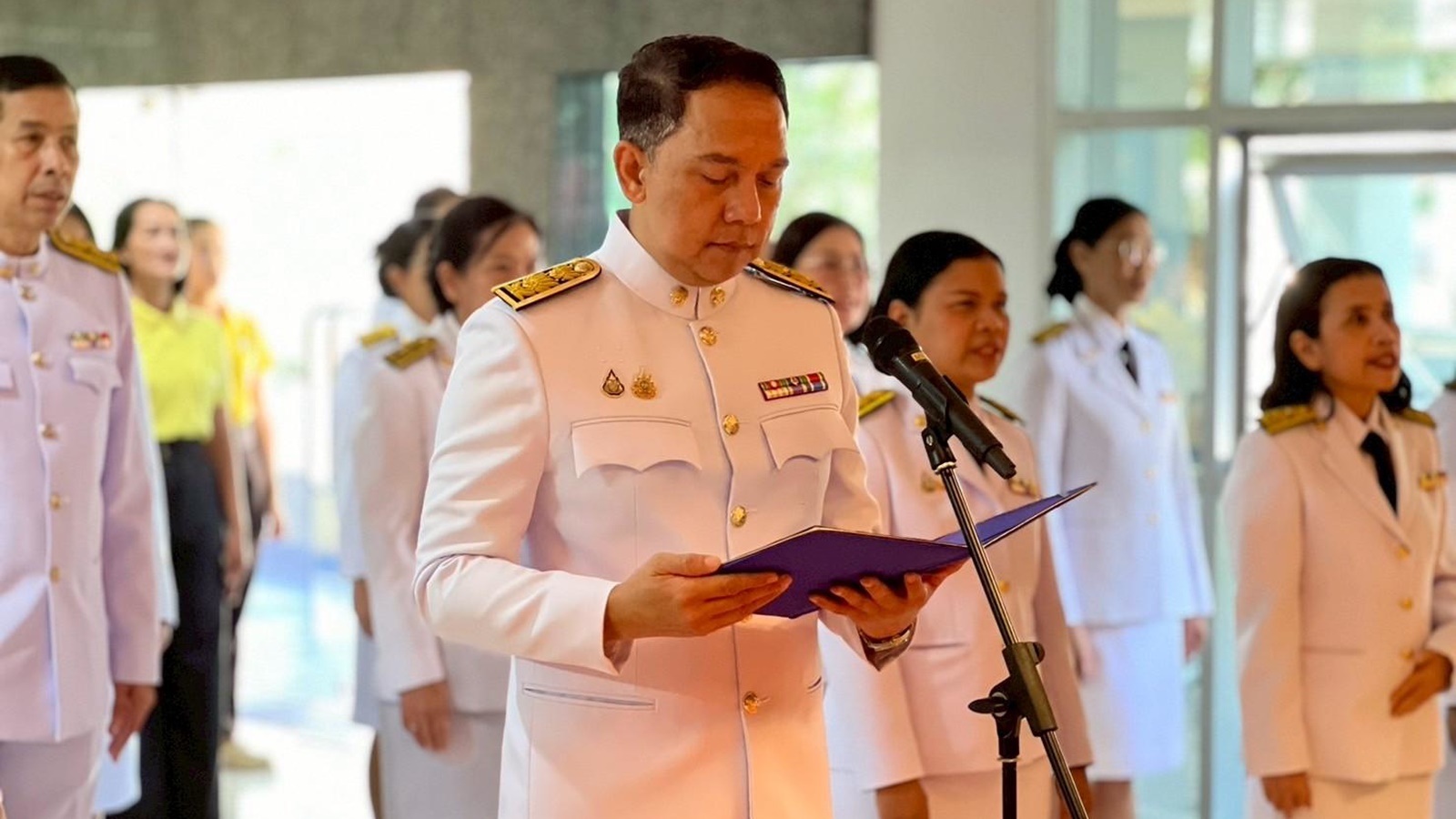 พิธีถวายพระพรชัยมงคล และถวายสัตย์ปฏิญาณเพื่อเป็นข้าราชการที่ดีและพลังของแผ่นดิน